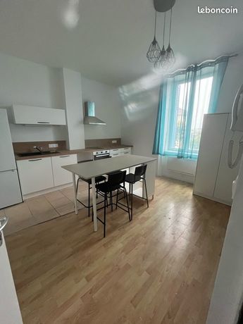 Appt T2 F2 rénové lumineux meublé