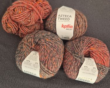 lot de 4 pelotes de laine chocolat et jaune tweed / fabriqué en France