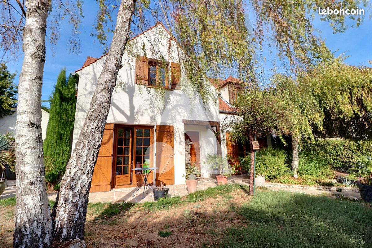 Maison 7 pièces 140 m² · à Cormeilles-en-Parisis · 140 m² · 635 000 €