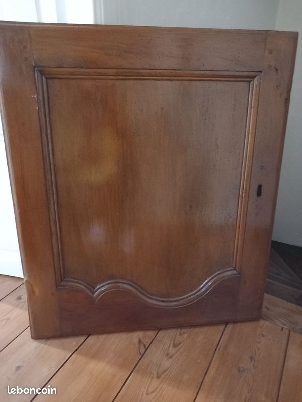 Portes de placards anciennes restaurées en bois (image 1)