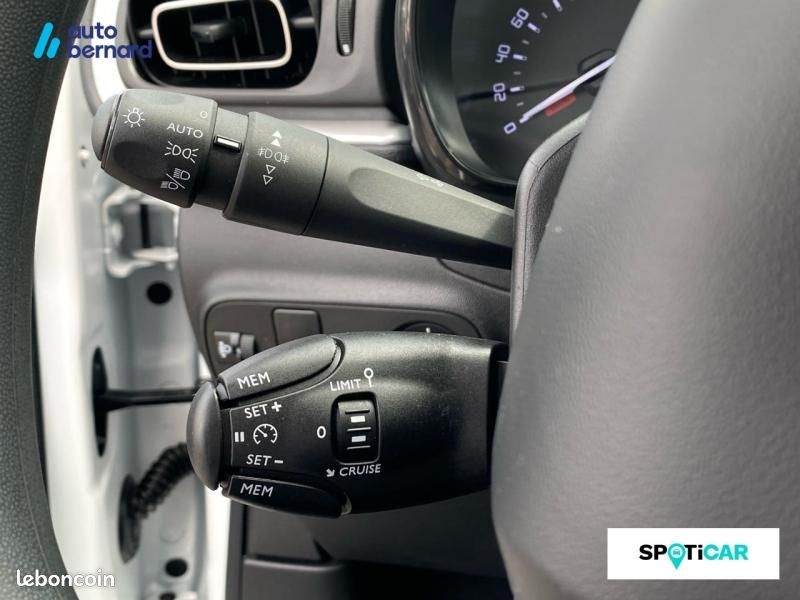 Citroen C3 1.2 PureTech 110ch S&S Shine EAT6 (image 14)