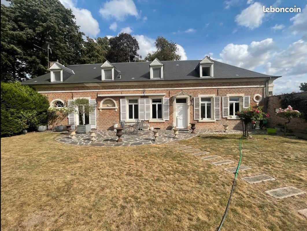 Maison 5 pièces 155 m² · à Crouy-Saint-Pierre · 155 m² · 305 000 €