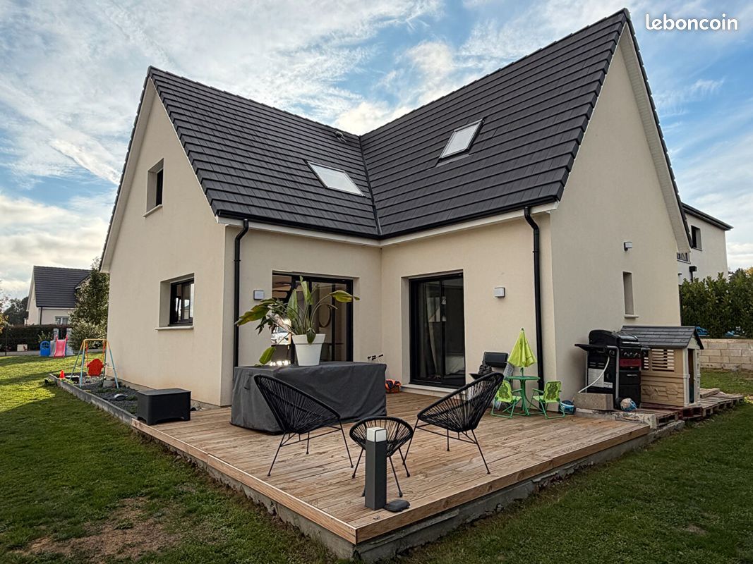 Maison 6 pièces 120 m² · à Le Thuit de l'Oison · 120 m² · 270 000 €