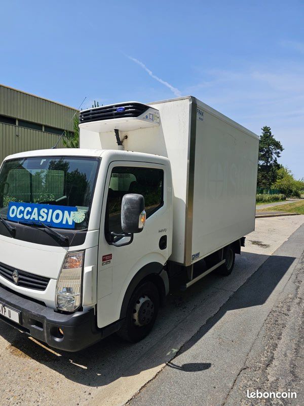 Renault Maxity Frigo 14000 ht (image 8)