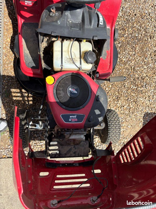 Tracteur tondeuse MTD smart 125 RE (image 4)