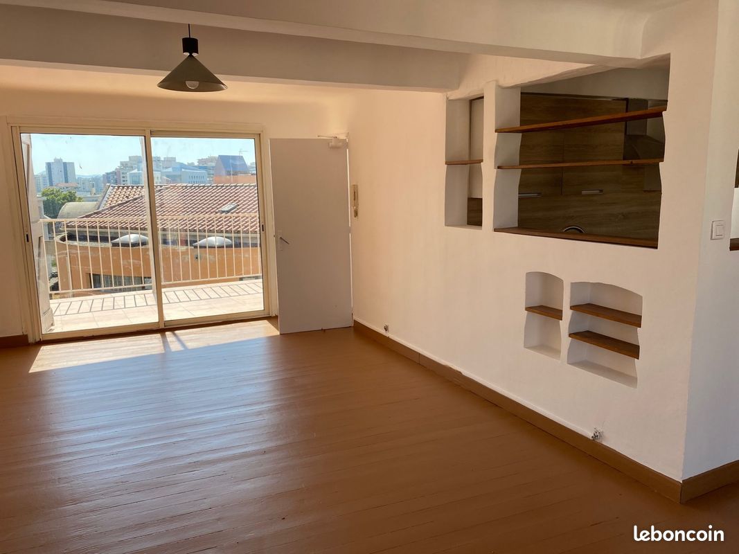 Appartement 4 pièces 98 m² · à Toulon · 98 m² · 1 009 €