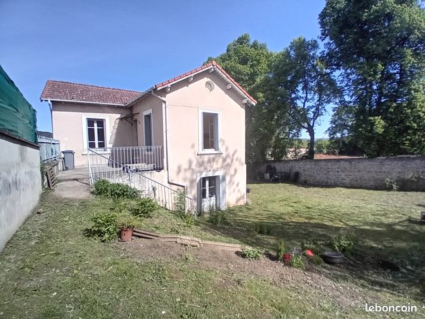 MAISON avec TERRAIN