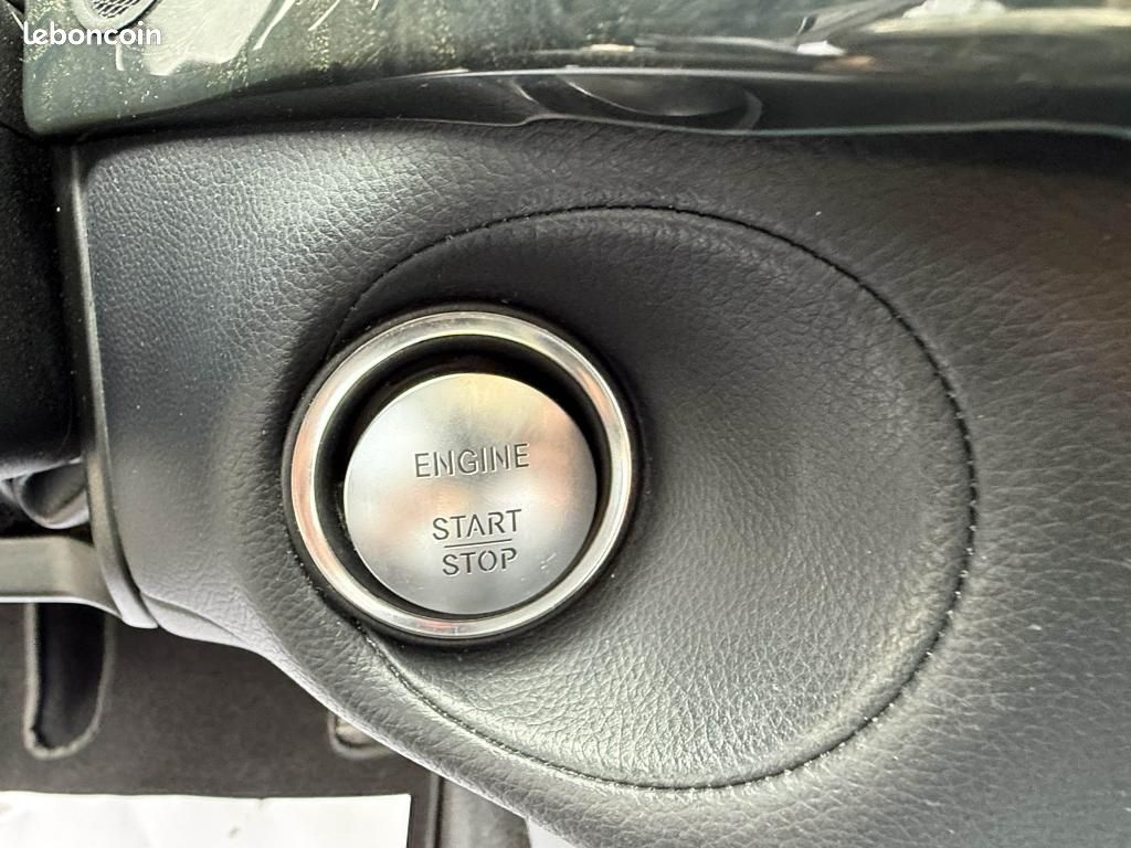 MERCEDES CLS 350 d - BVA 9G-Tronic Plus Sportline 4-Matic - BVA GPS + TOIT OUVRANT + CAMERA AR (image 25)
