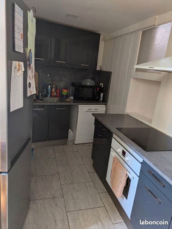 Appartement 5 pièces 100 m² · à Brignoles · 100 m² · 940 €/mois