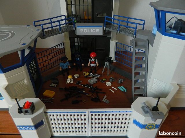 Commissariat de police playmobil 6919 (image 2)