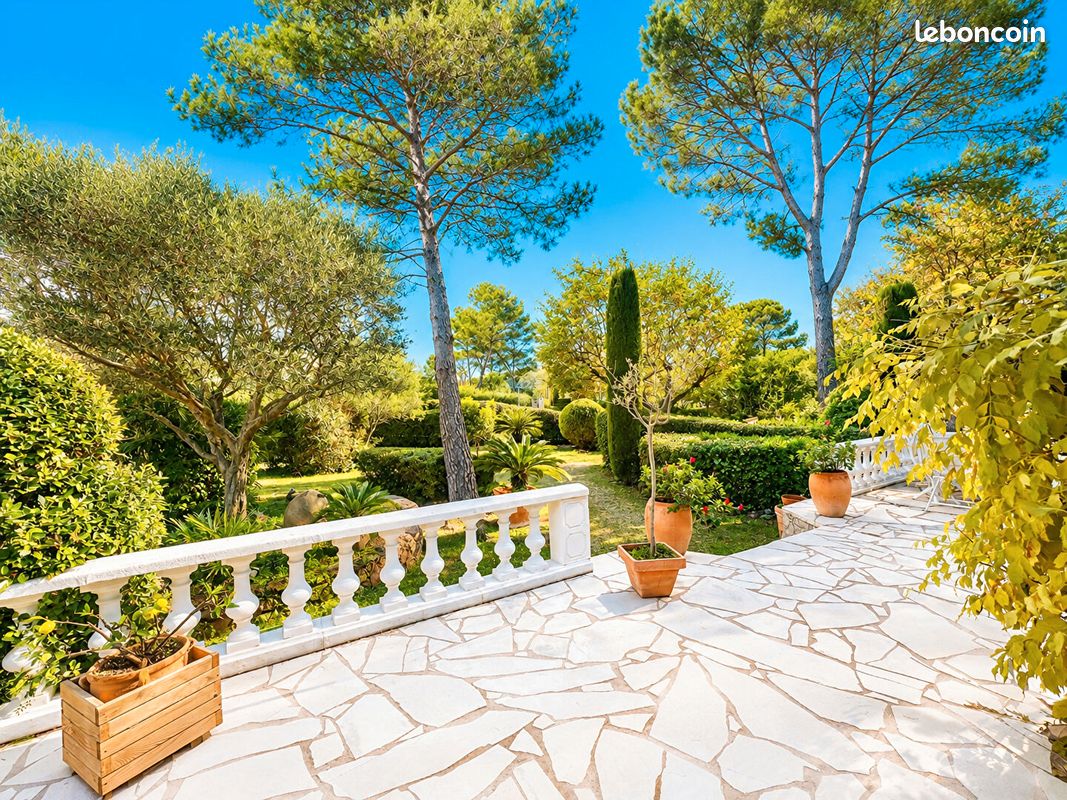 Maison 5 pièces 120 m² · à Saint-Raphaël · 120 m² · 699 000 €