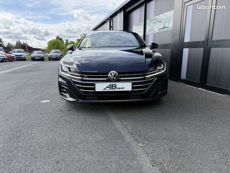Volkswagen ARTEON SHOOTINGBRAKE 2.0 TDI EVO 150CH R-LINE DSG7 (image 2)