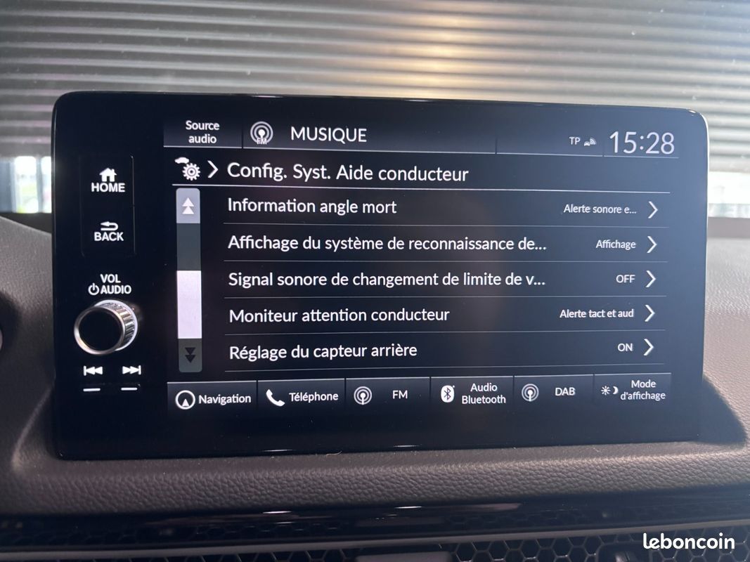 HONDA CIVIC E:HEV 2.0 i-MMD Advance - Toit Ouvrant / BOSE (image 34)