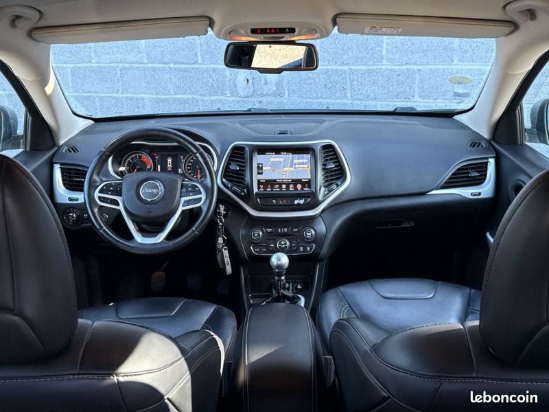 Jeep CHEROKEE 2.0 MULTIJET 140CH LONGITUDE / 2018 / CUIR / GPS / GARANTIE (image 10)