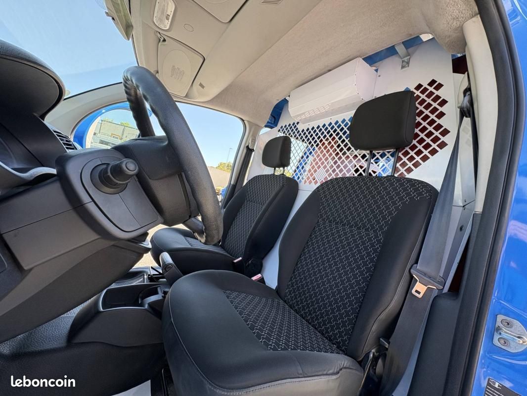 Renault Kangoo Express 1.5 DCI 75 eco2 Confort (image 10)