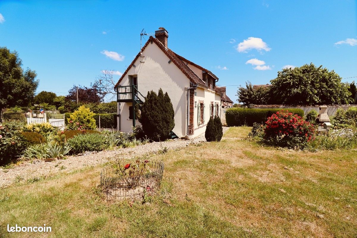 Maison 3 pièces 90 m² · à Senonches · 90 m² · 117 500 €