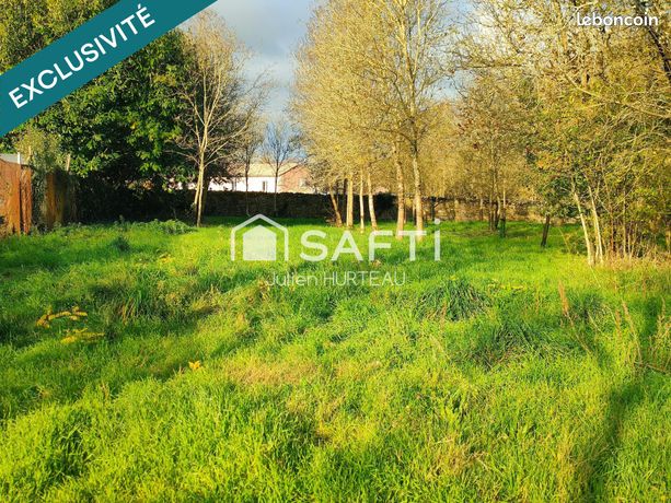 Terrain 12026 m² NIORT
