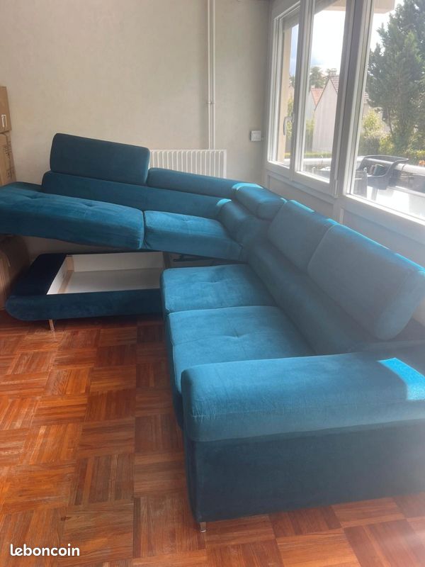 Canapé d’angle droit bleu canard en velours – convertible + coffre – 950  à débattre (image 3)