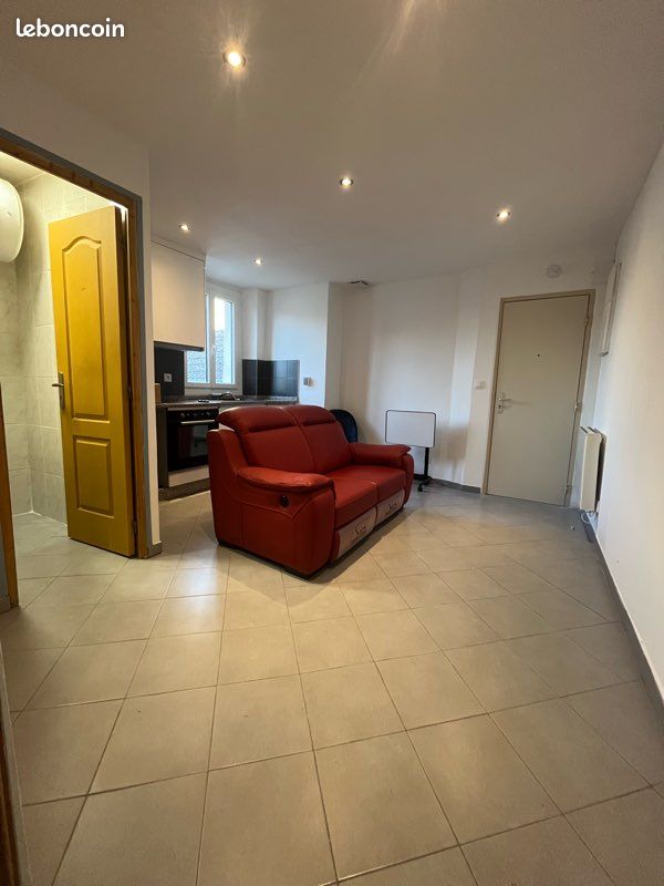 Appartement 2 pièces 31 m² · à Brétigny-sur-Orge · 31 m² · 850 €