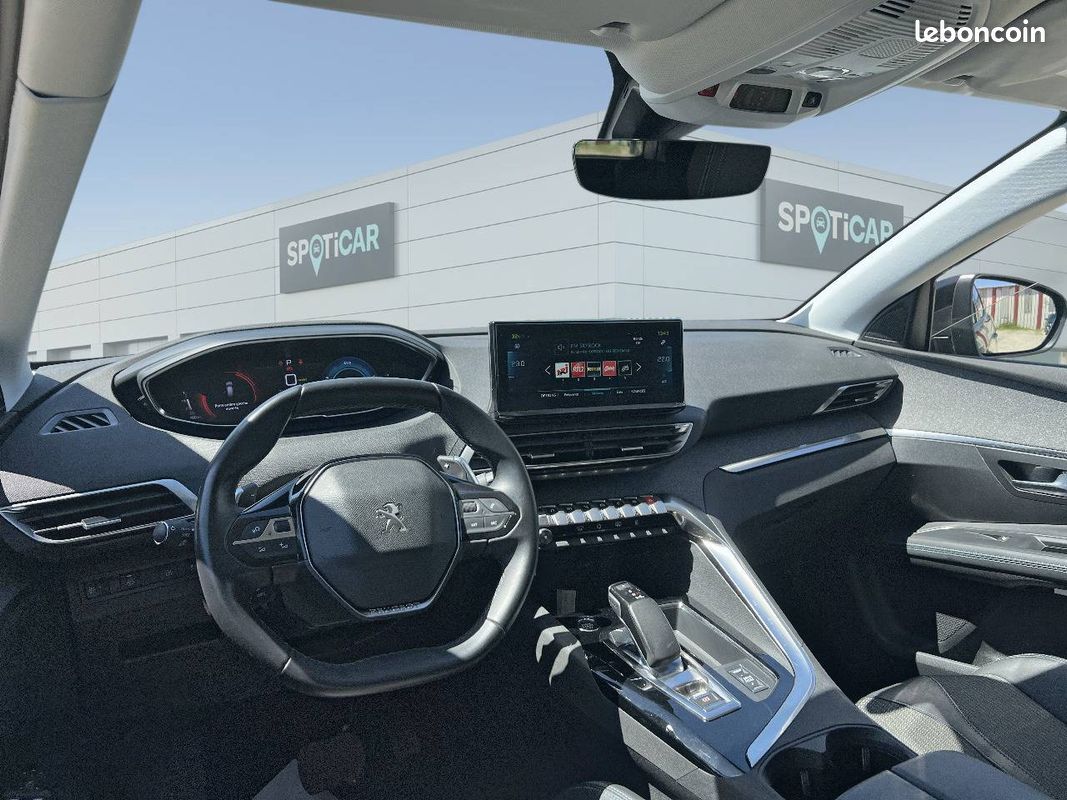PEUGEOT 3008 Hybrid 225 e-EAT8 Allure Pack (image 8)