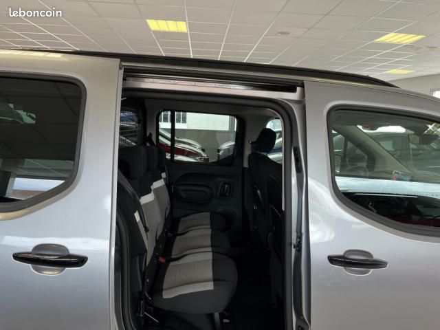 Citroën Berlingo Taille M BlueHDi 130 S&S EAT8 Max (image 13)