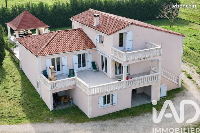 Maison 7 pièces 170 m²