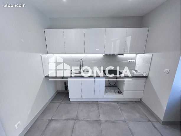 Maison a louer rueil-malmaison - 4 pièce(s) - 92 m2 - Surfyn