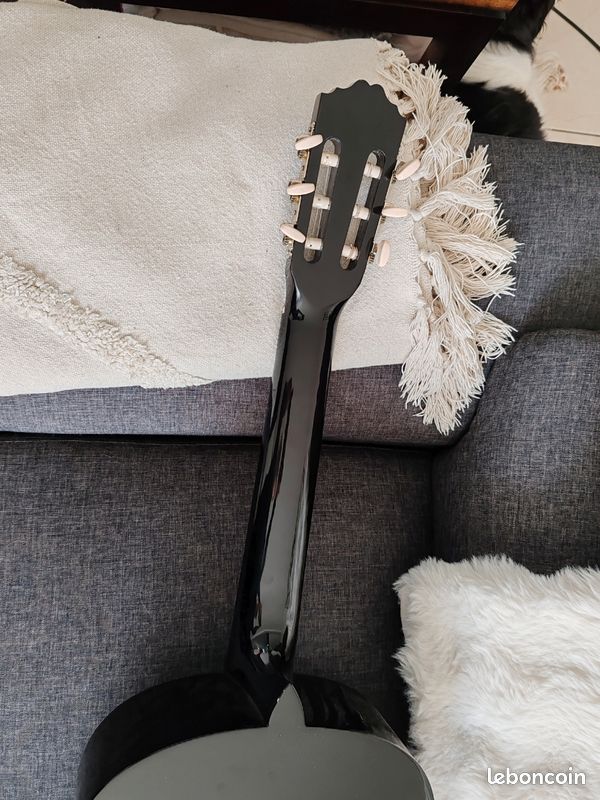 Guitare classique (image 8)