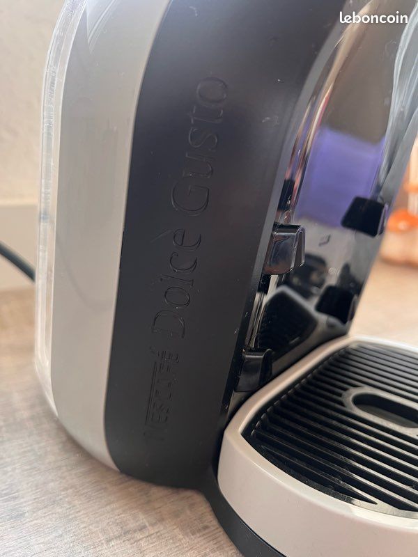 Machine à café Dolce Gusto Mini Me Krups grise + présentoir capsules (image 7)