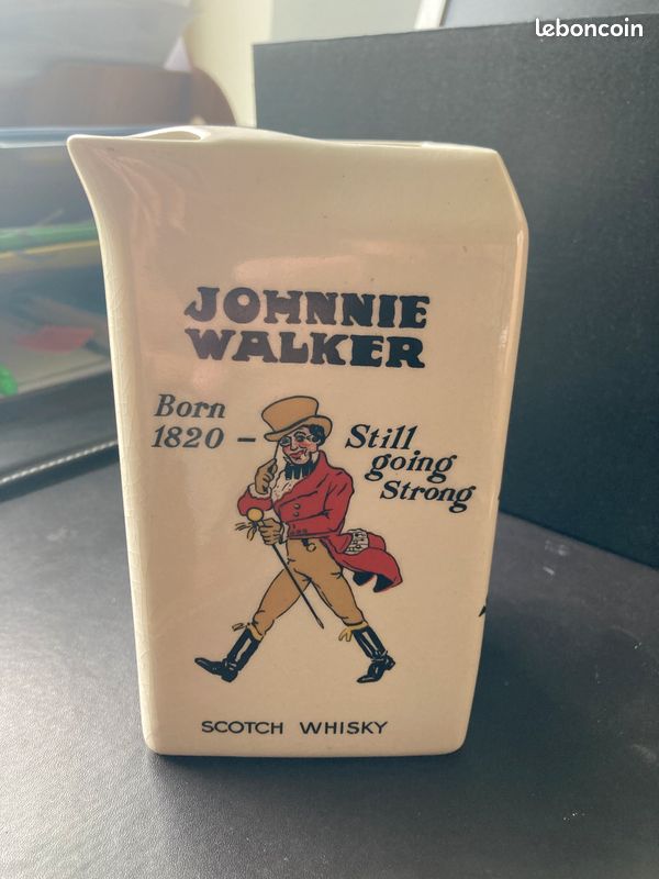 Pichet publicitaire Johnnie Walker