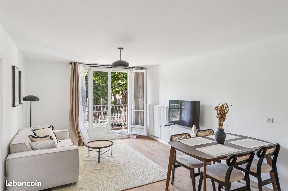 Appartement 1 pièce 70 m² · à Villeurbanne · 70 m² · 550 €