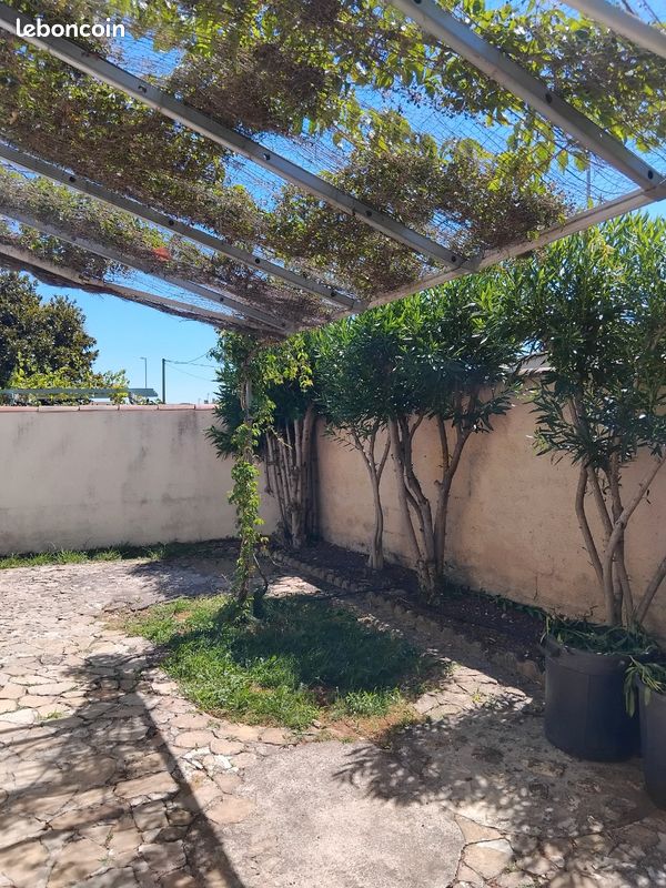 Maison 6 pièces 102 m² · à Bollène · 102 m² · 210 000 €