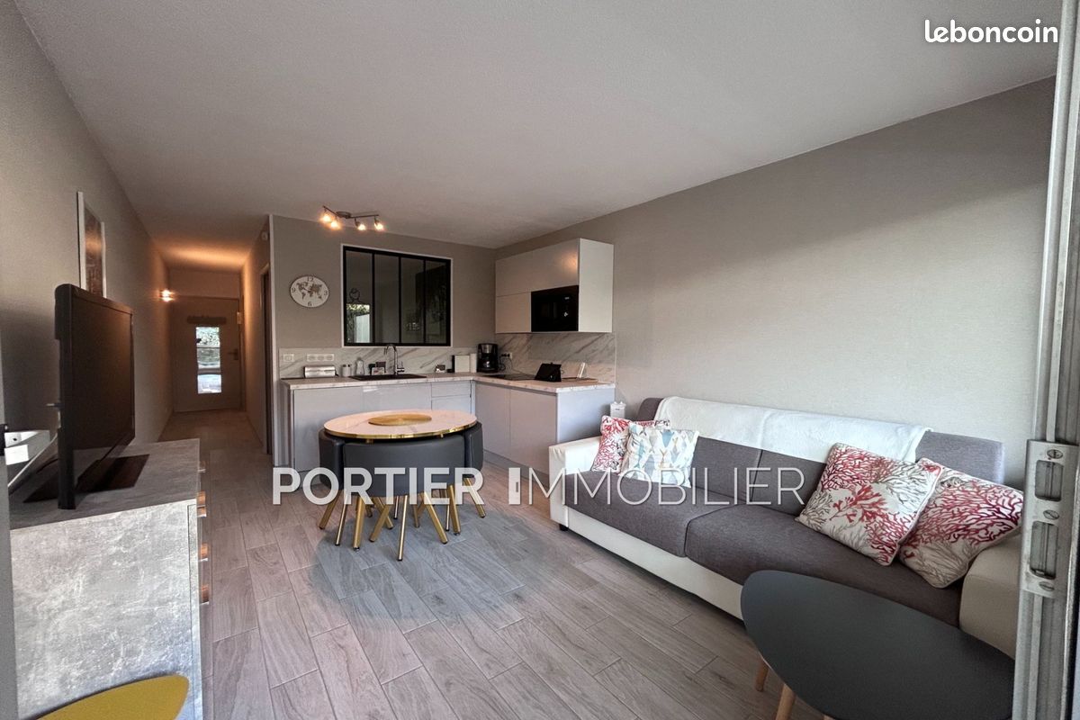 Appartement 1 pièce 27 m² · à Antibes · 27 m² · 184 800 €