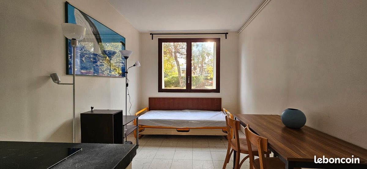 Appartement 1 pièce 13 m² · à Garches · 13 m² · 623 €/mois