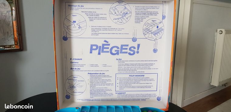 Jeu De Société Pièges MB Vintage 1993