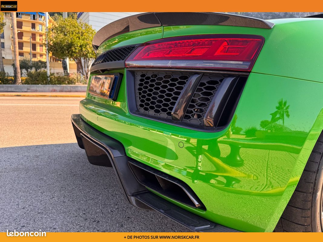 AUDI R8 SPYDER V10 Plus 5.2 FSI 610 S tronic 7 Quattro - Bang Olufsen - Ceramiques - Vert Java - Carbone - Audi ex (image 21)