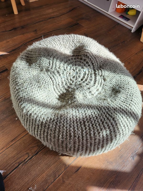 Pouf en laine (image 3)