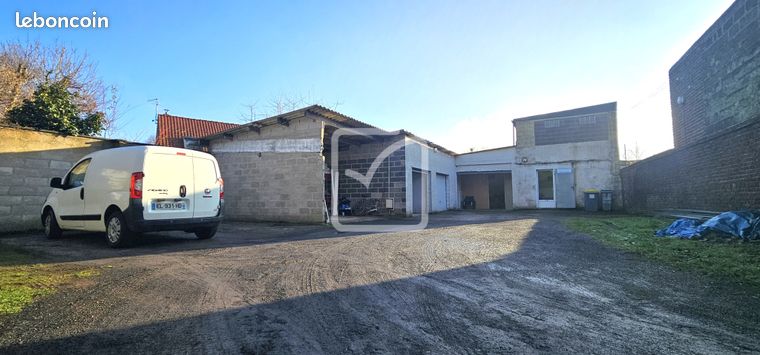 Inconnu 194 m² Lezennes