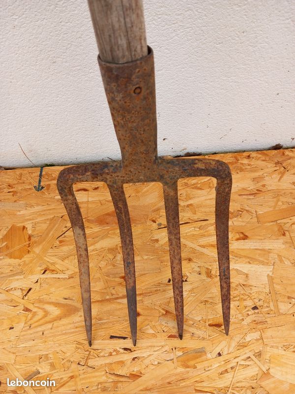 Bêche et tarière manuelle 150 mm avec Rallonge 13 m acier270529