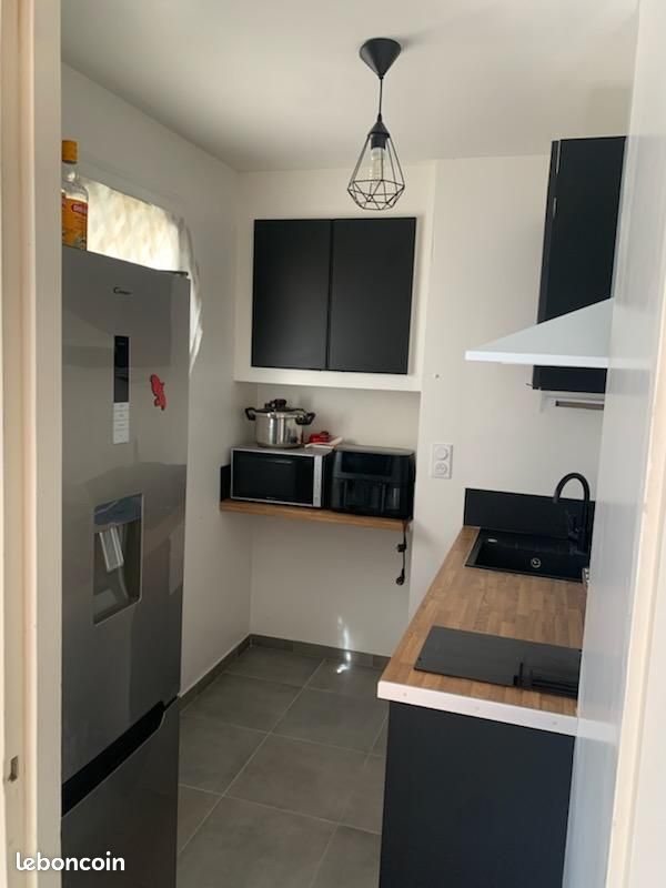 Appartement 3 pièces 44 m² · à La Rochelle · 44 m² · 750 €