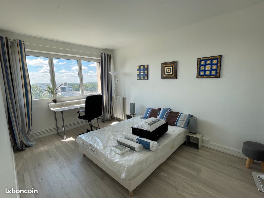 Appartement 6 pièces 90 m² · à Rennes · 90 m² · 210 000 €