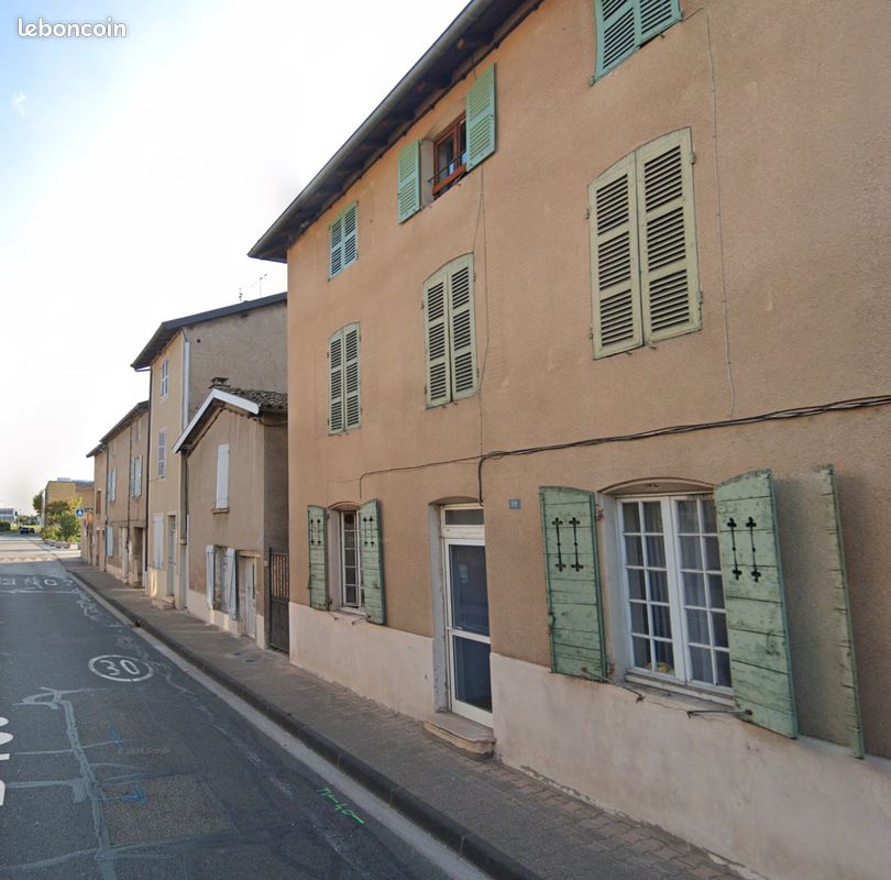 Appartement 3 pièces 84 m² · à Belleville-en-Beaujolais · 84,4 m² · 129 000 €