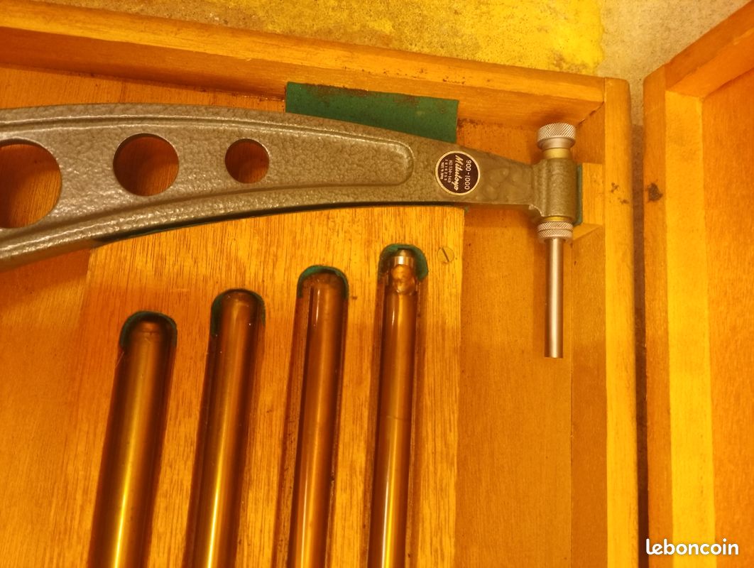 Grand micromètre d'extérieur (image 11)