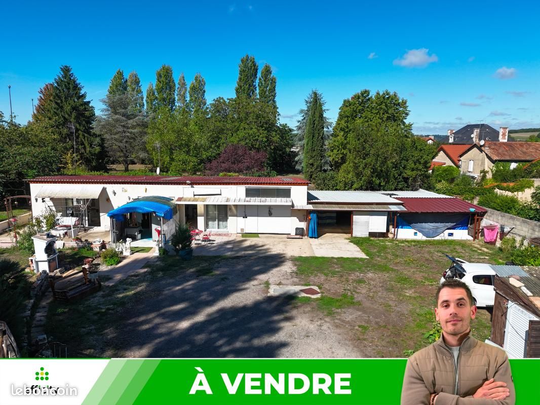 Maison 4 pièces 103 m² · à Lussac-les-Châteaux · 103 m² · 70 000 €