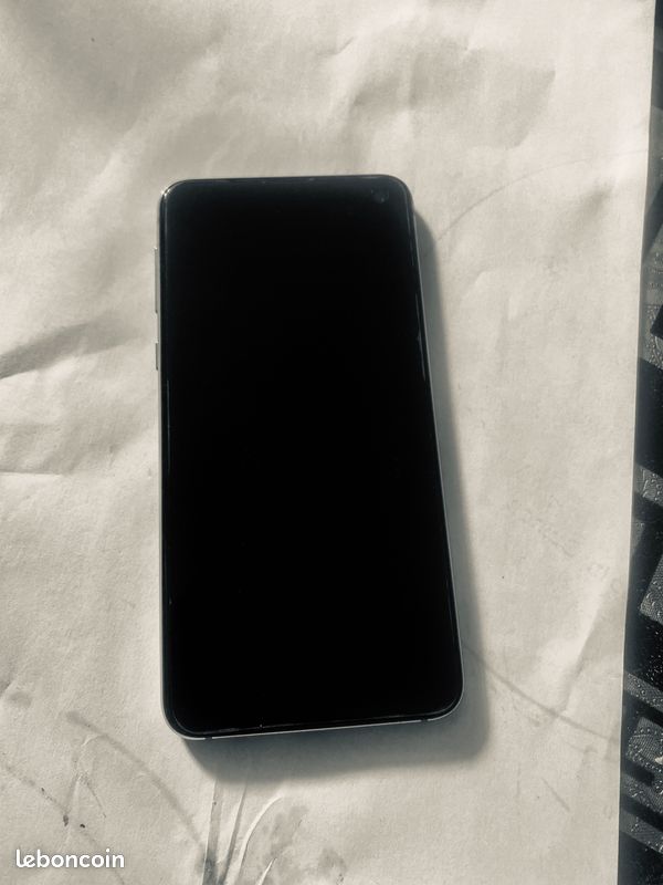 Samsung galaxie s10e (image 1)