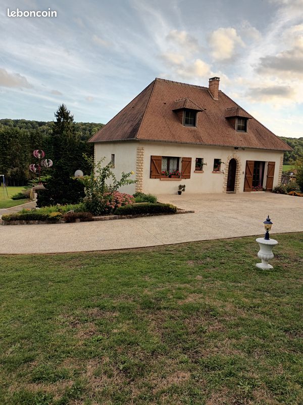 Maison 5 pièces 110 m² · à Hermival-les-Vaux · 110 m² · 310 000 €