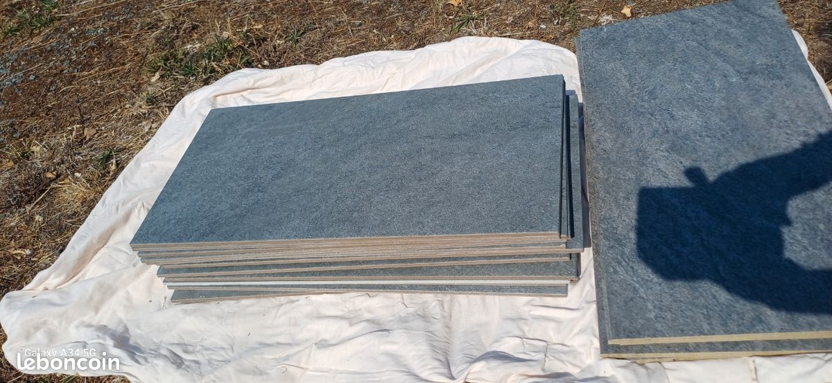 Lot carrelage mural sdb gris 4m2 (image 4)