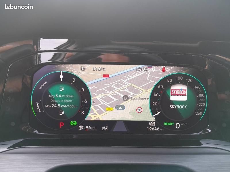 Volkswagen Golf 1.4 eHybrid OPF 204ch Style DSG6 (image 17)