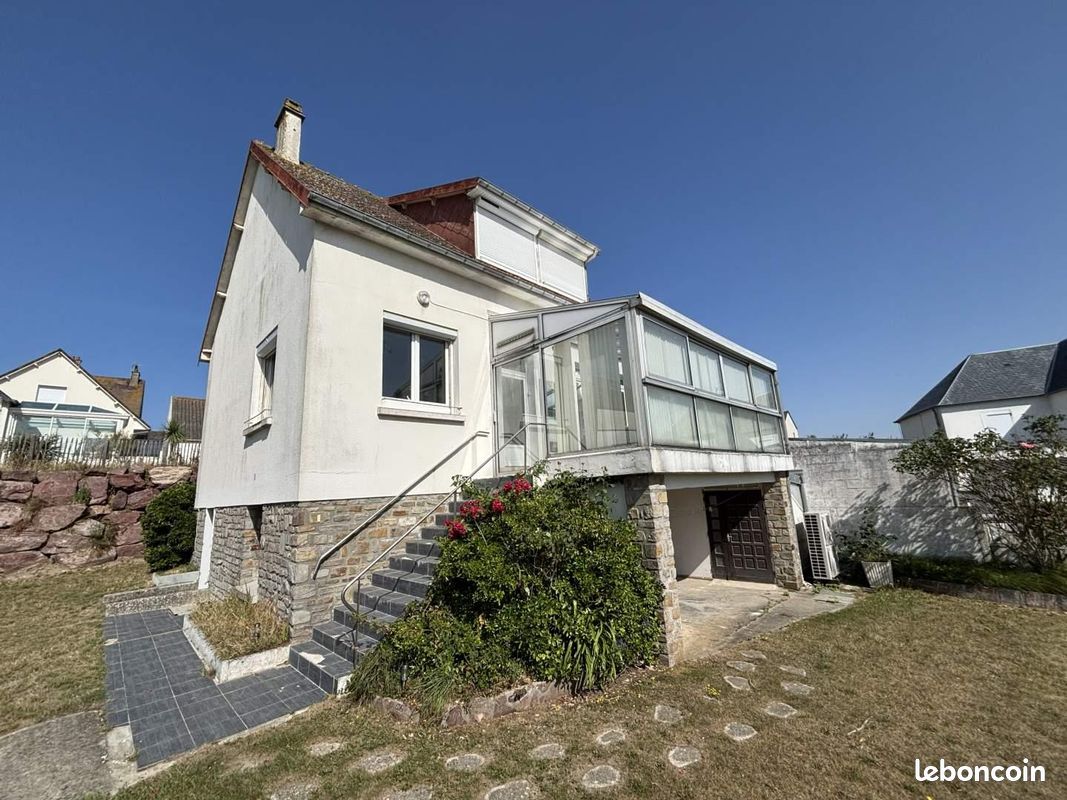 Maison 7 pièces 150 m² · à Pirou · 150 m² · 377 064 €