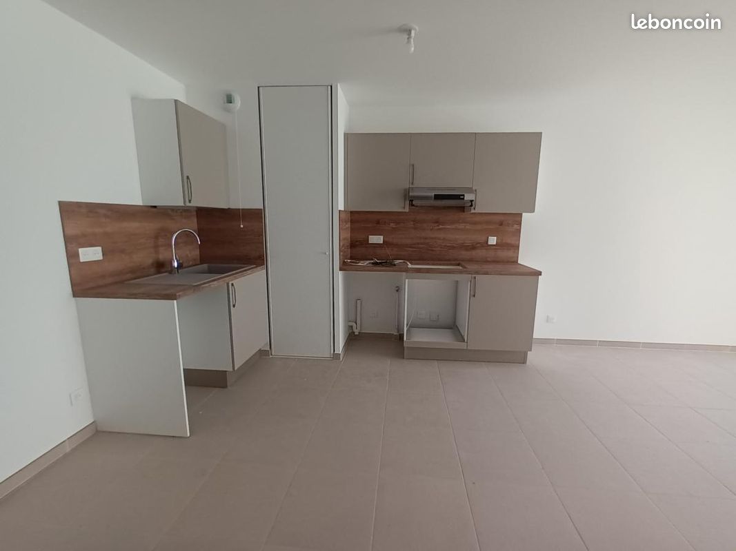 Appartement 3 pièces 65 m² · à Toulon · 65 m² · 977 €/mois